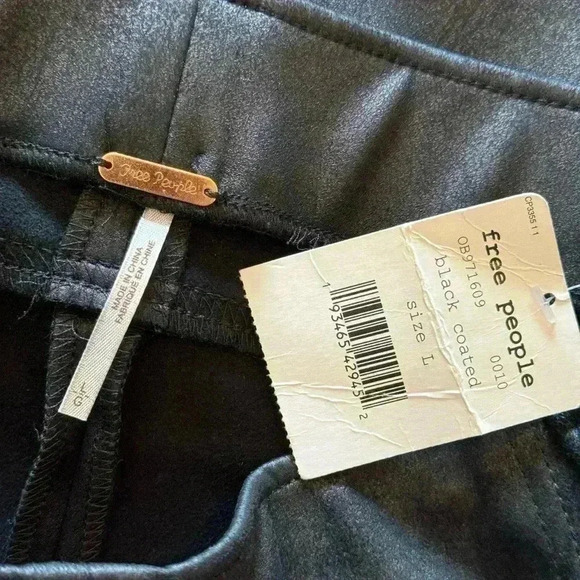 Free People Women Bike Shorts Heatwave Faux Suede Black Moto Goth Size Large L - Picture 6 of 8